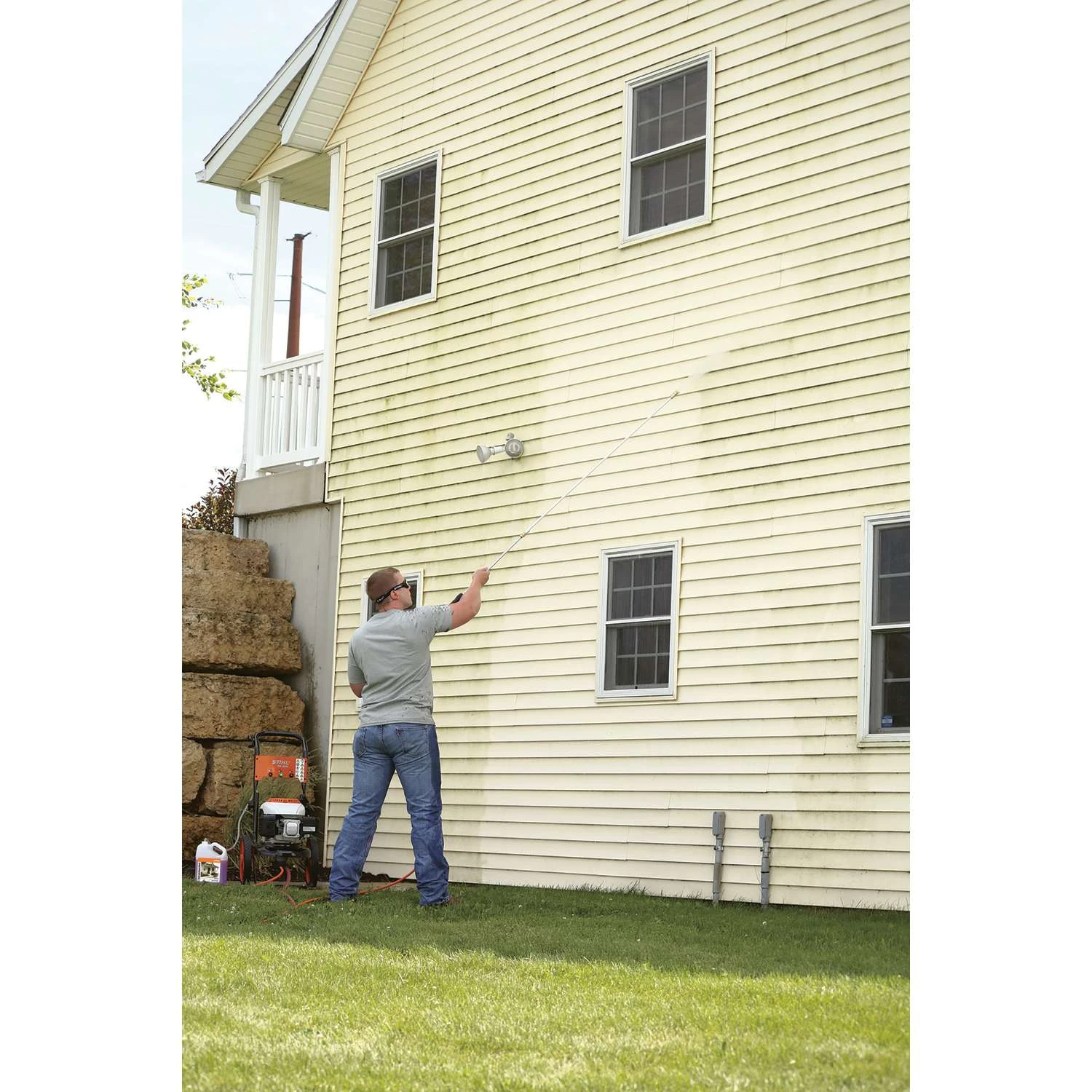 STIHL 1 Gal Deck And House Wash 2 STIHL 1 Gal Deck And House Wash - Image 2