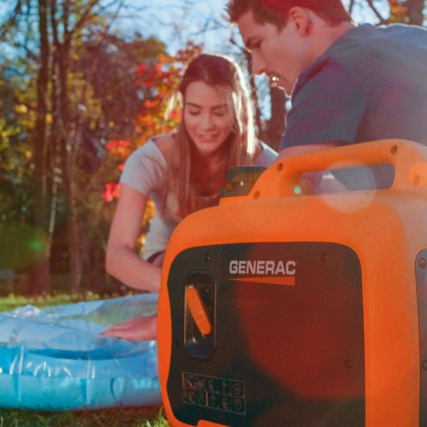 Generac PowerRush 3300 W 120 V Gasoline Portable Inverter Portable Generator 3 Generac PowerRush 3300 W 120 V Gasoline Portable Inverter Portable Generator - Image 3
