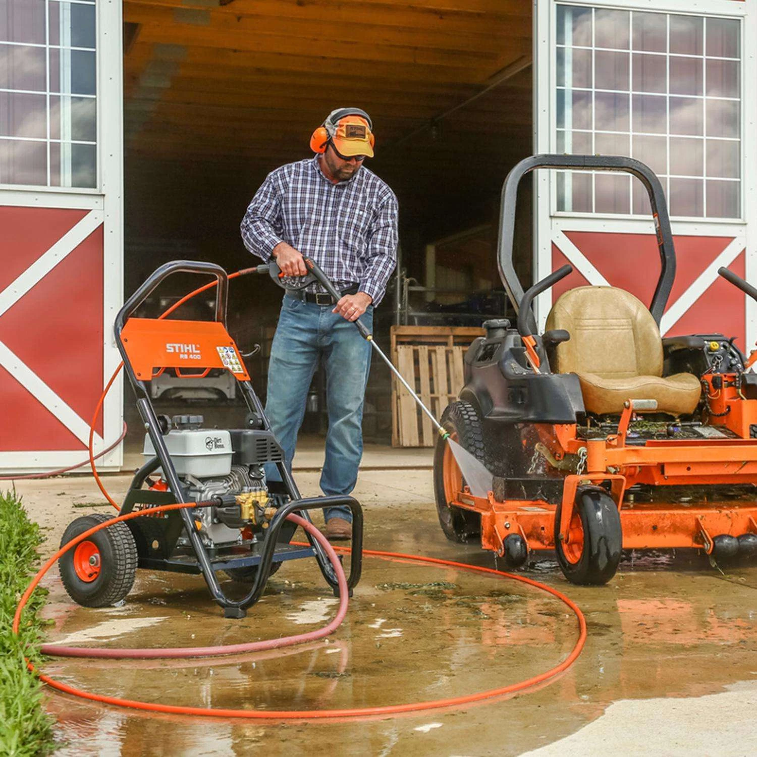 STIHL Dirt Boss RB 400 2700 Psi Gas 2.7 Gpm Pressure Washer 3 STIHL Dirt Boss RB 400 2700 Psi Gas 2.7 Gpm Pressure Washer - Image 3
